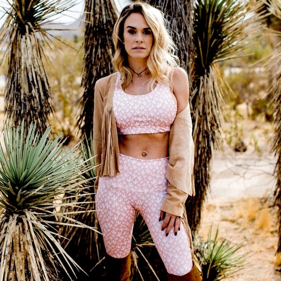 Dirty Blondes Cactus Print Leggings - Picture 3 of 16